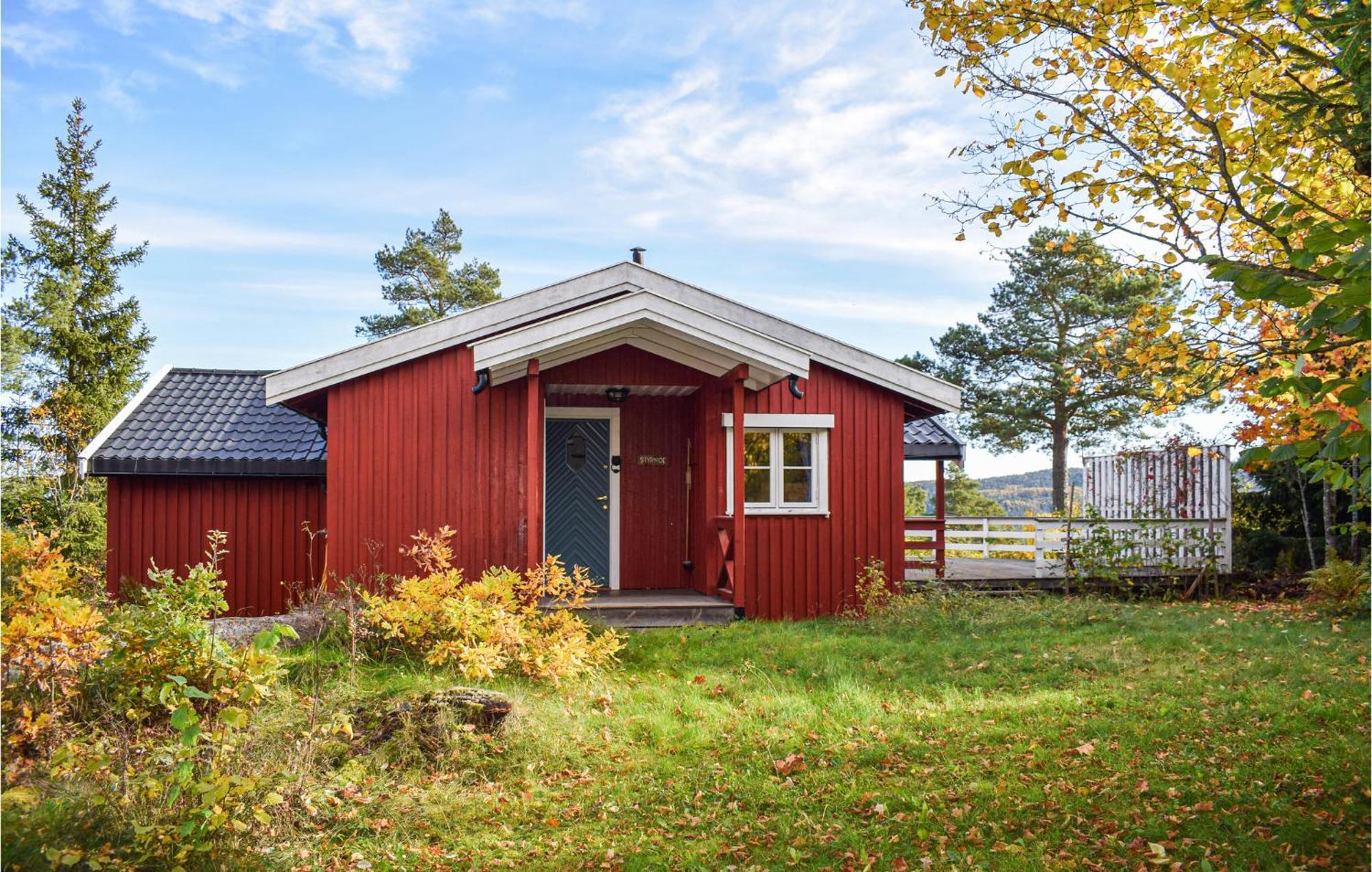 Beautiful Home In Aros With Kitchen Fagerstrand Exterior photo